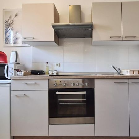 Apartments & Rooms Ivana Rovinj Bilik gambar