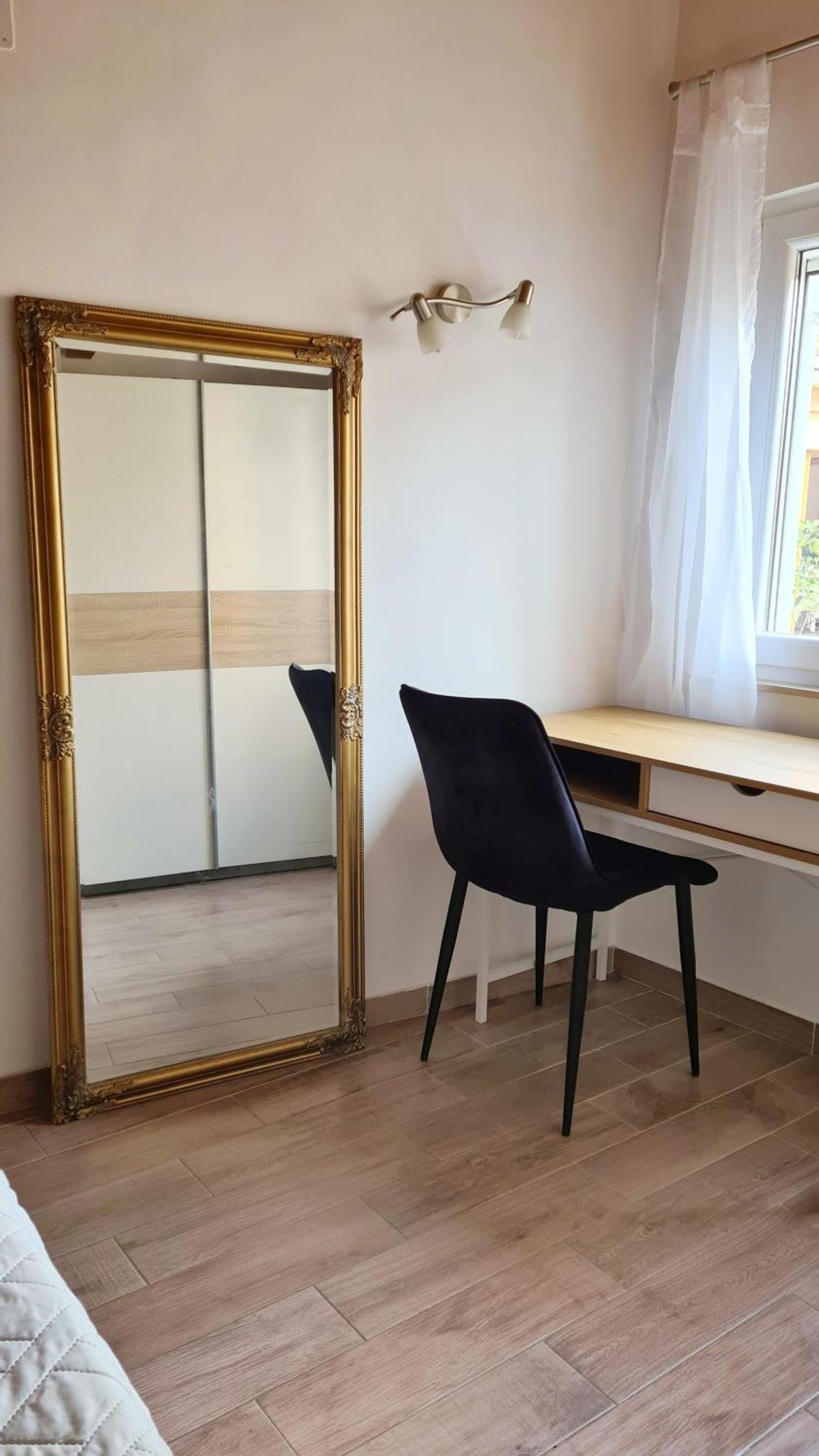 Apartments & Rooms Ivana Rovinj Bilik gambar