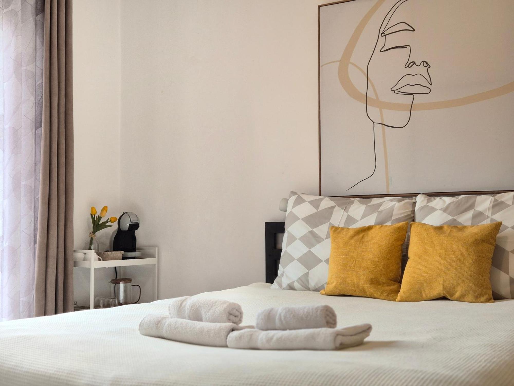 Apartments & Rooms Ivana Rovinj Bilik gambar